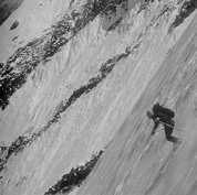 Chris Landry skis the upper slopes of Liberty Ridge on Mt. Rainier in May 1980. © Doug Robinson.