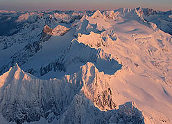 Cascade crest from Spire Point to Dome Peak