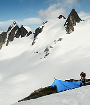 Valhallas camp above the Geri-Freki Glacier just below Baldur. © Steph Abegg 