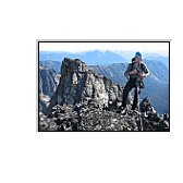 Rolf Larson on SE Mox Peak. Photo © Eric Wehrly.