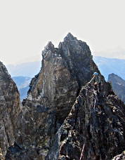 Traversing towers to SE Mox Peak. Photo © Eric Wehrly.