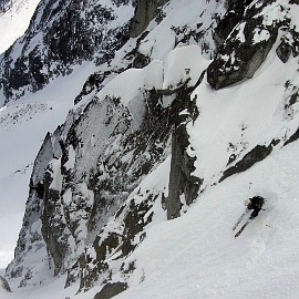 Ryan Lurie skiing the NE Couloir, Colchuck Peak. Photo © Sky Sjue.