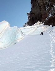 Climbing up and across the hanging glacier. Photo © Tom Sjolseth.