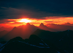 Sunburst over Hozomeen Mountain.  Photo © Kevin Thurner.