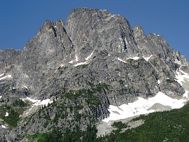 Repulse Peak, showing the NE Rib. Photo © Crispin Prahl.