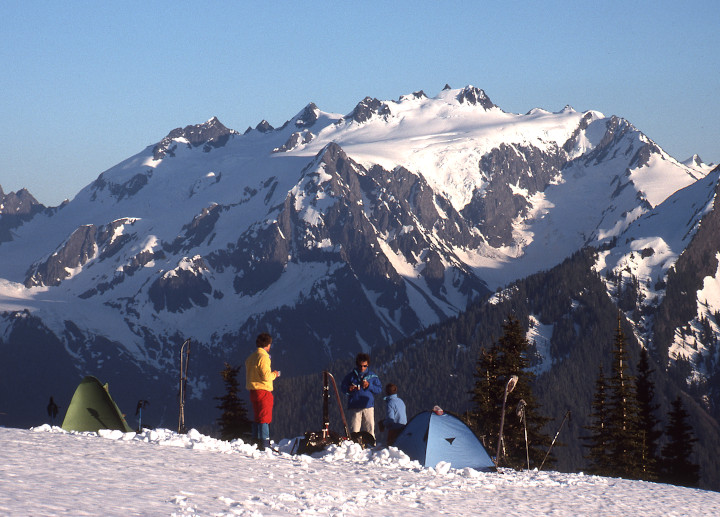 Landing near Hadley Peak